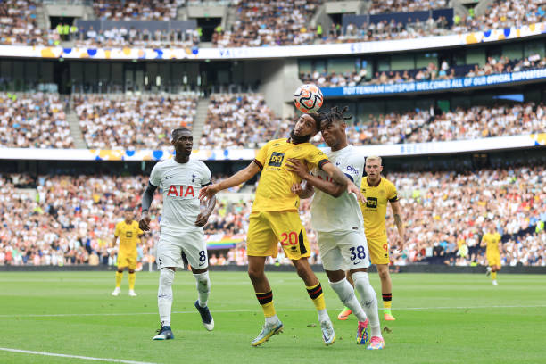 的足协杯决 的足协杯决